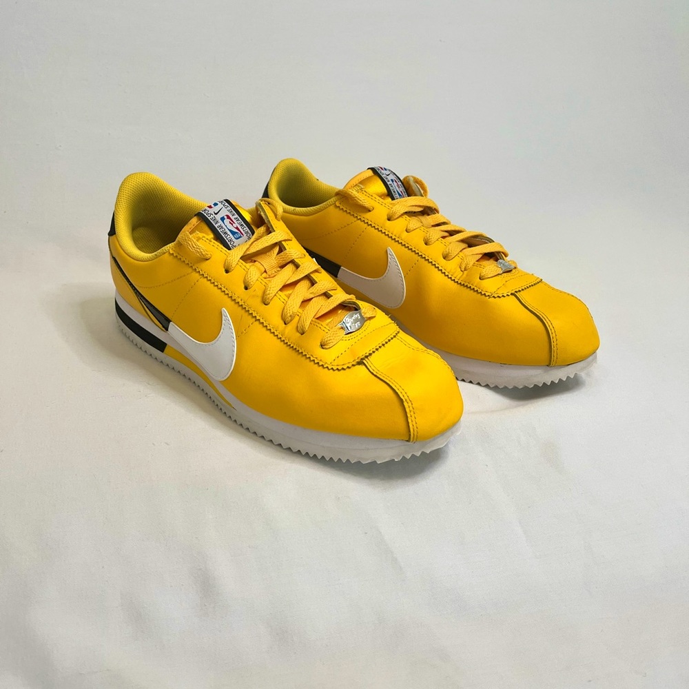 Nike Cortez Basic NBA Amarillo   Size- 11